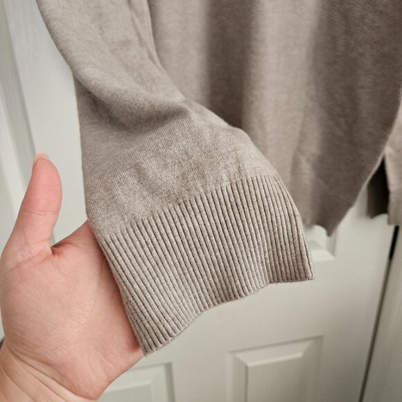 E + L Tech Men's XL Beige Light Grey Crew Neck Light Sweater - NEW with tags - Picture 5 of 9